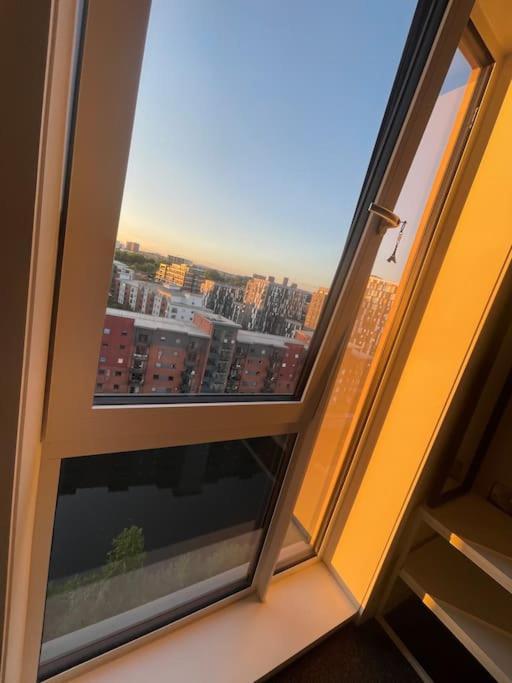 City Centre Penthouse Canal Views Manchester Exterior photo