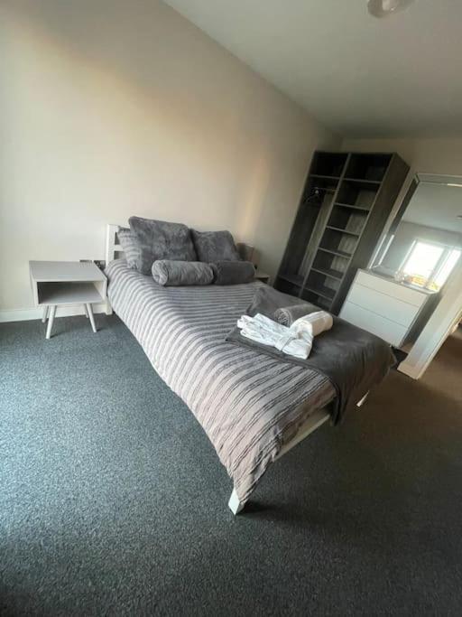 City Centre Penthouse Canal Views Manchester Exterior photo